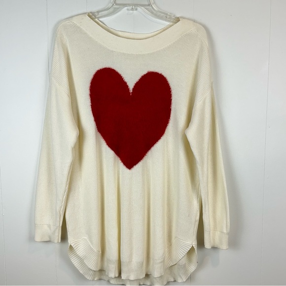 song & spirit Sweaters - Song & Spirit Oversized Boatneck Fuzzy Heart Sweater Women’s XL